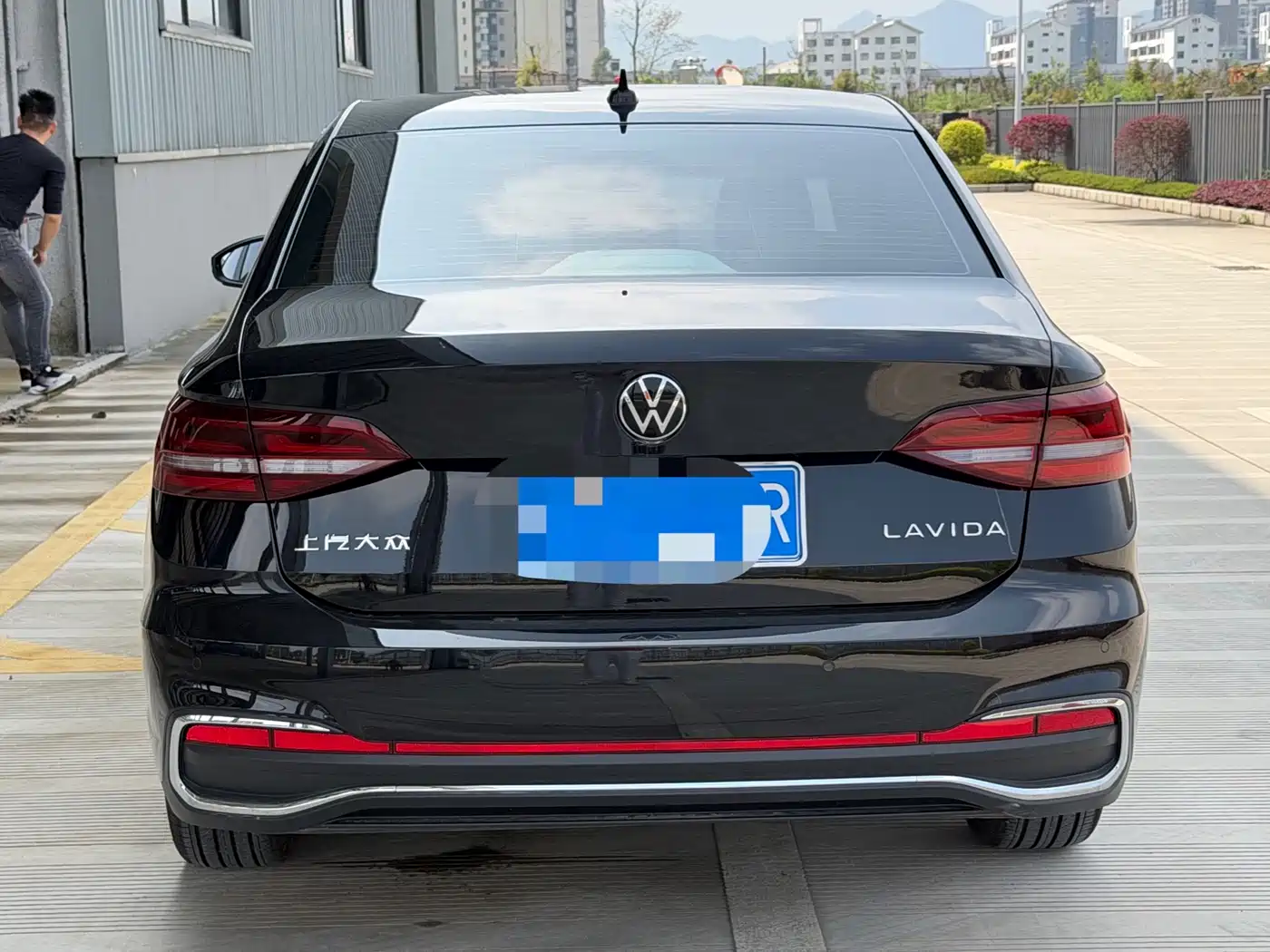 Volkswagen Lavida 2024 Model 1.5L Automatic Starlight 5 Million Edition фото 5