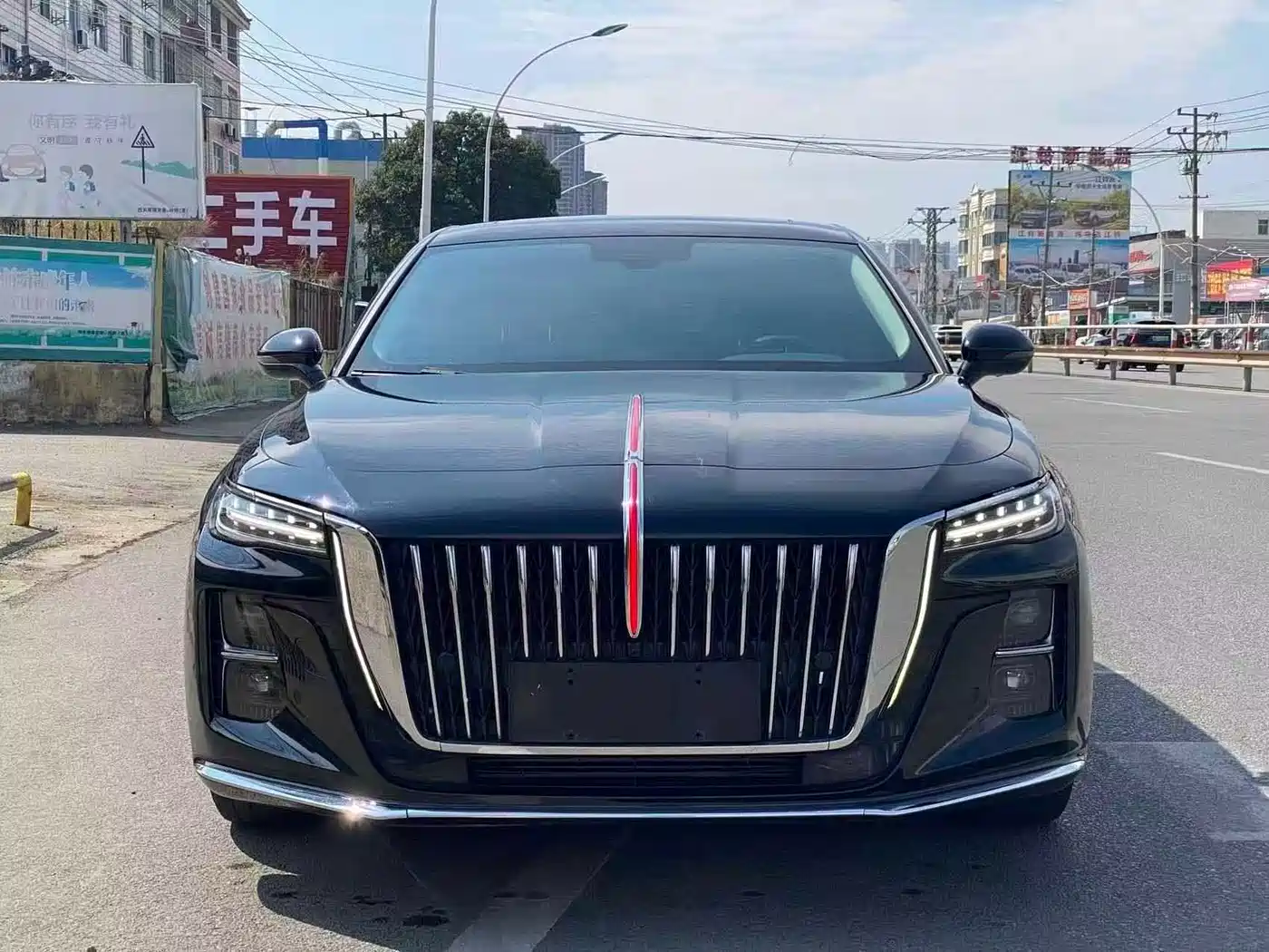 Hongqi H5 2022 Classic 1.5T DCT Flag Rhythm Edition фото 2