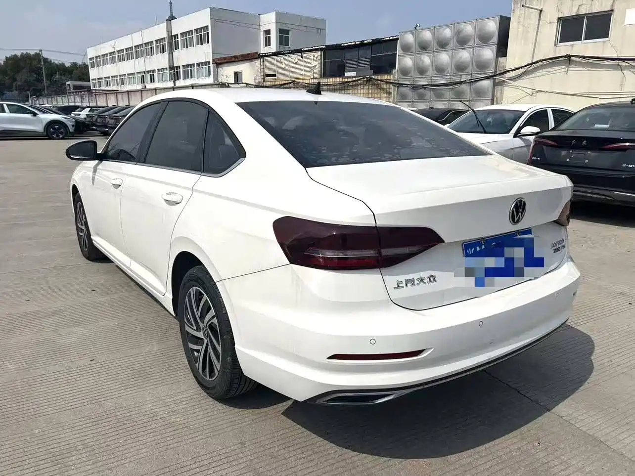 Volkswagen Lavida 2022 280TSI DSG Comfort Edition фото 5