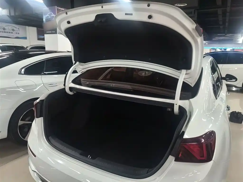Kia K3 2019 1.5L CVT Smart Connect Edition фото 19
