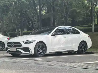 Mercedes-Benz C