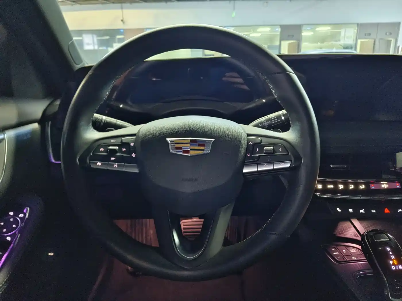Cadillac CT5 2024 28T Luxury Model фото 9