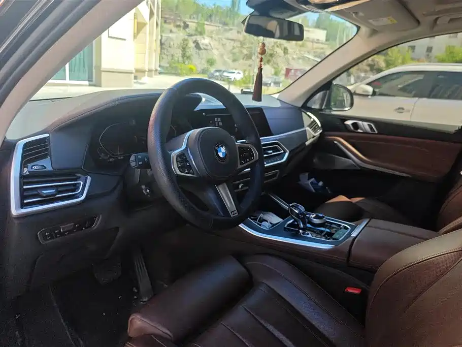 BMW X5 (Import) 2020 xDrive40i Premium M Sport Package фото 12