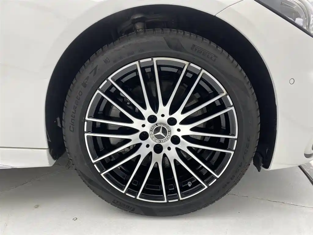 MERCEDES-BENZ CLASS C