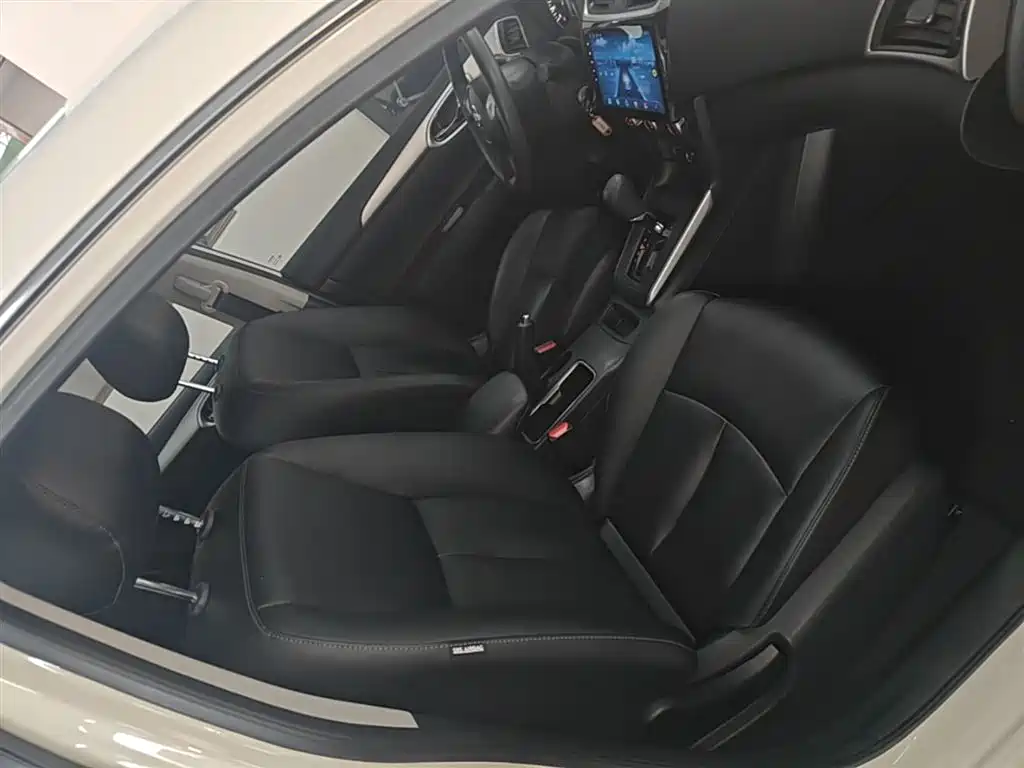 Nissan SYLPHY, миниатюра 25