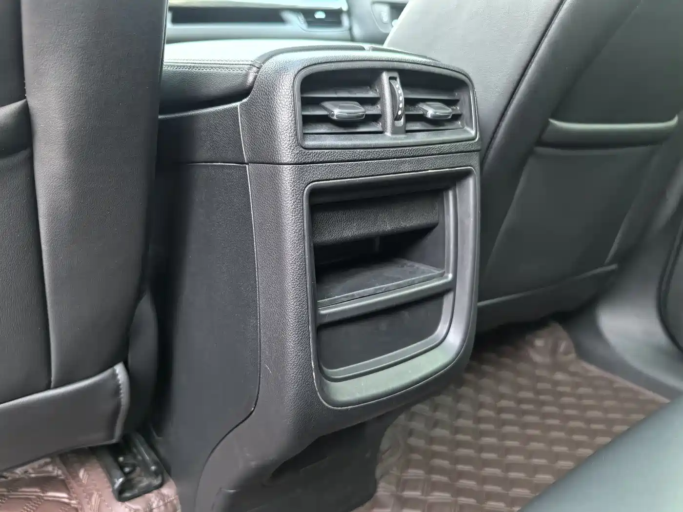 Buick Envision Plus 2019 20T FWD Elite Model China VI фото 20