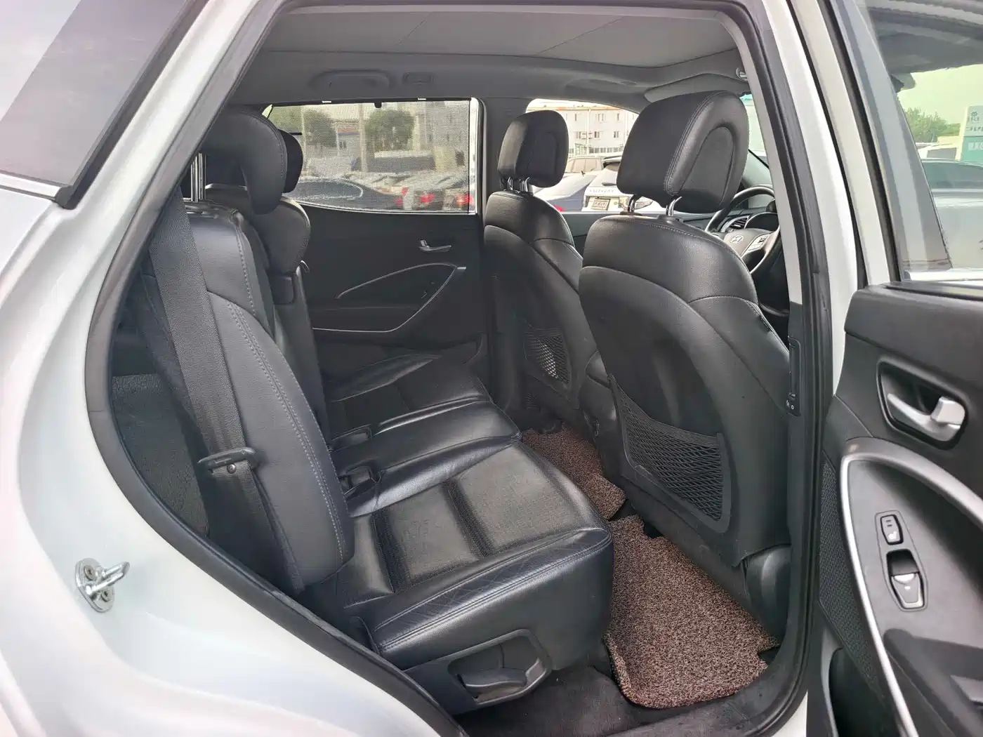 Hyundai Santa Fe 2013 2.4L Automatic AWD Premium фото 15