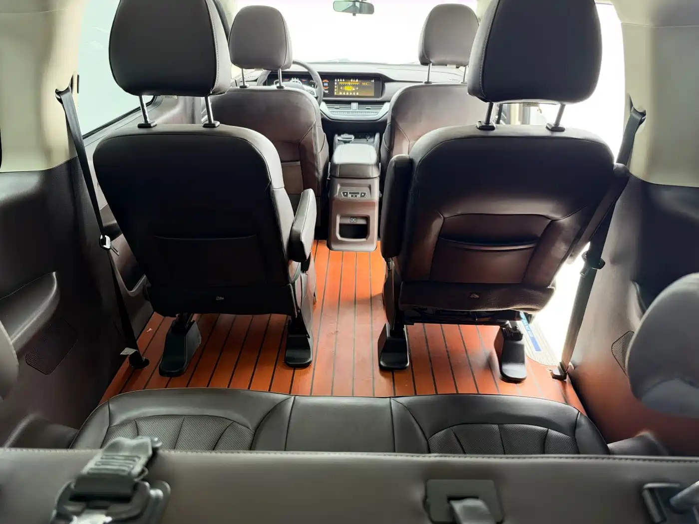 BAW Ruisheng Ace M7 2023 2023 2.0L Auto Long Wheelbase Business 7-seater