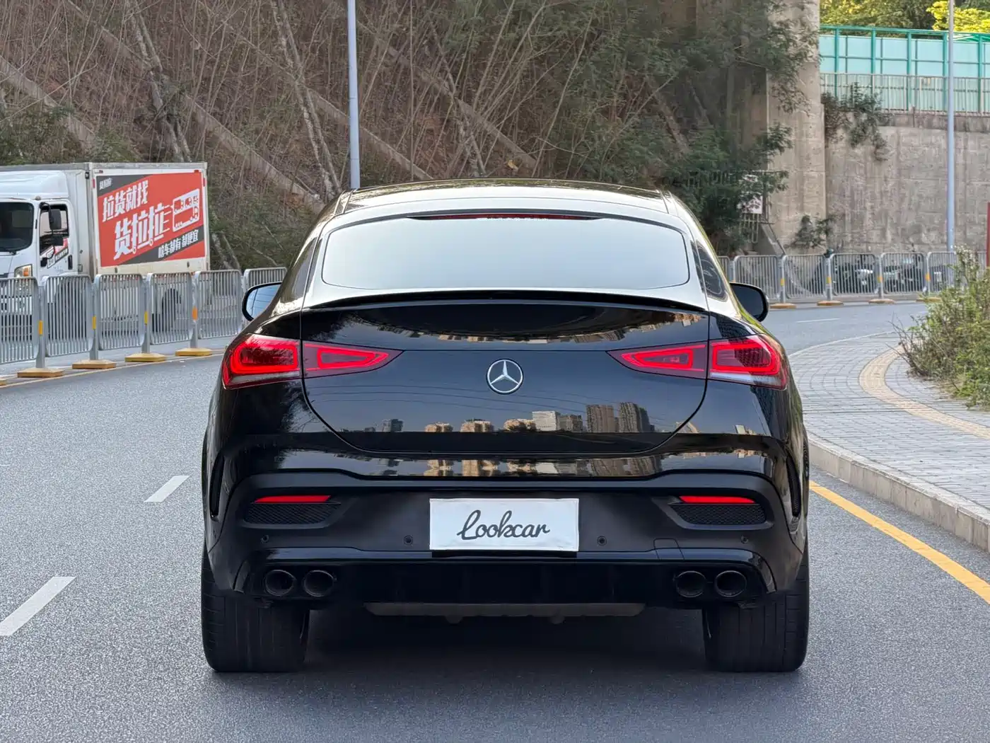Mercedes-Benz GLE Coupe AMG 2023 AMG GLE 53 4MATIC+ Coupe SUV 55th Anniversary Edition фото 15
