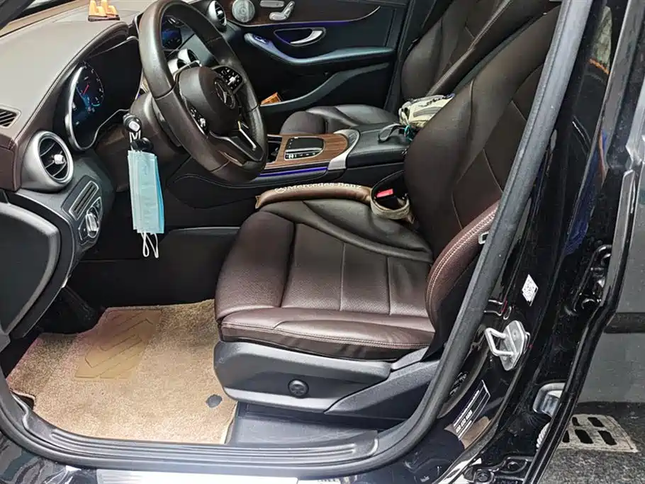 Mercedes-Benz GLC 2021 GLC 300 L 4MATIC Sporty фото 9