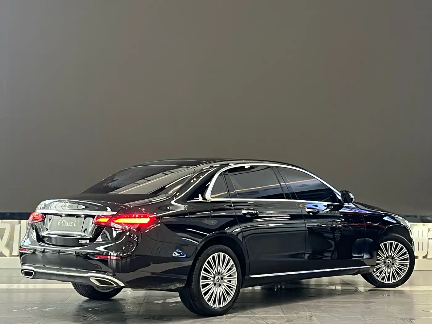 Mercedes-Benz E-Class 2023 Facelift E 300 L Fashion фото 11