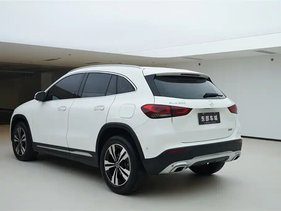 Mercedes-Benz GLA 2022 Facelift GLA 200 фото 6