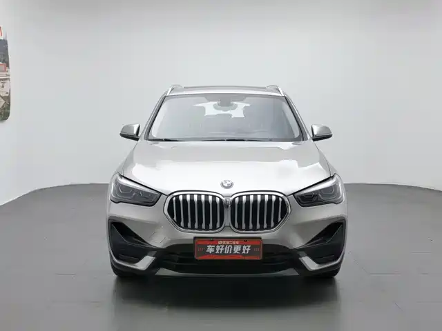 BMW X1 2021 sDrive25Li Leading — фото 3