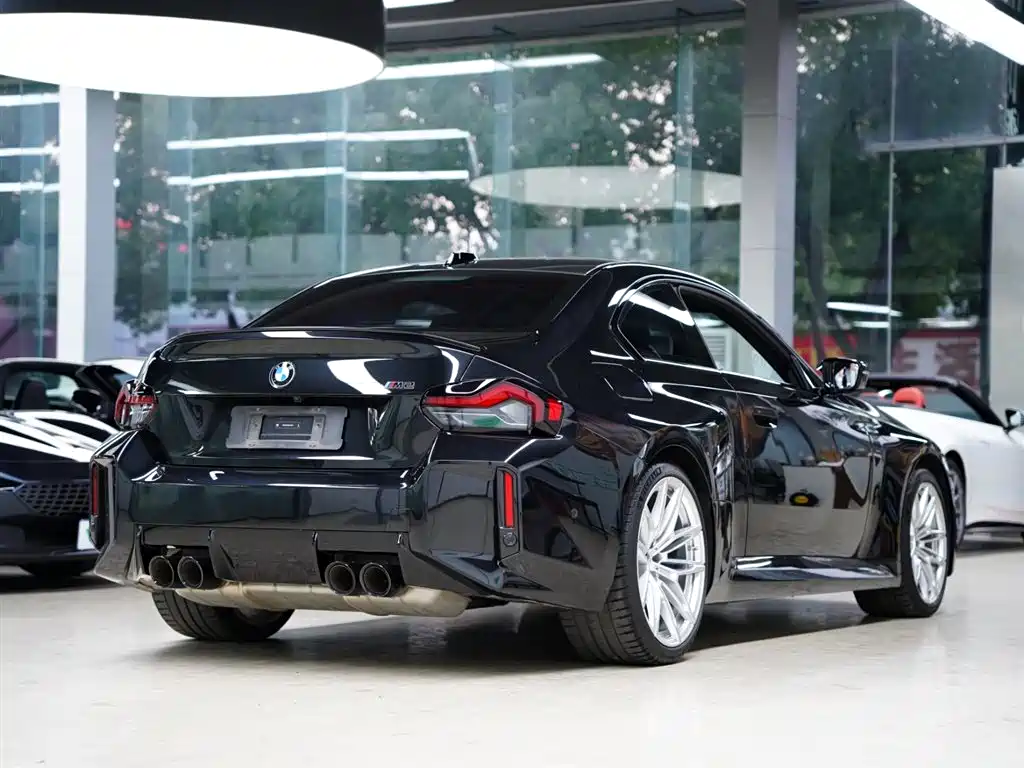 BMW M2 2024 M2 фото 7