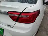 Фото 8 - Geely Vision