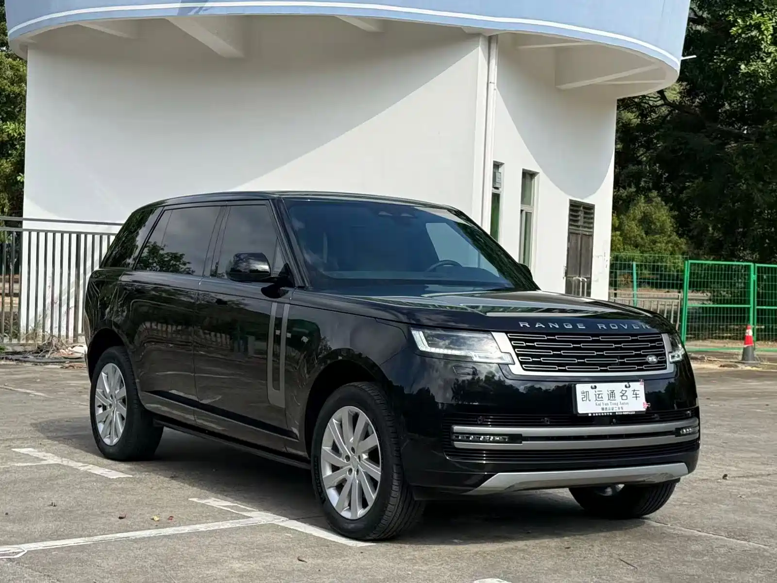 Фото 3 - Land Rover Range Rover