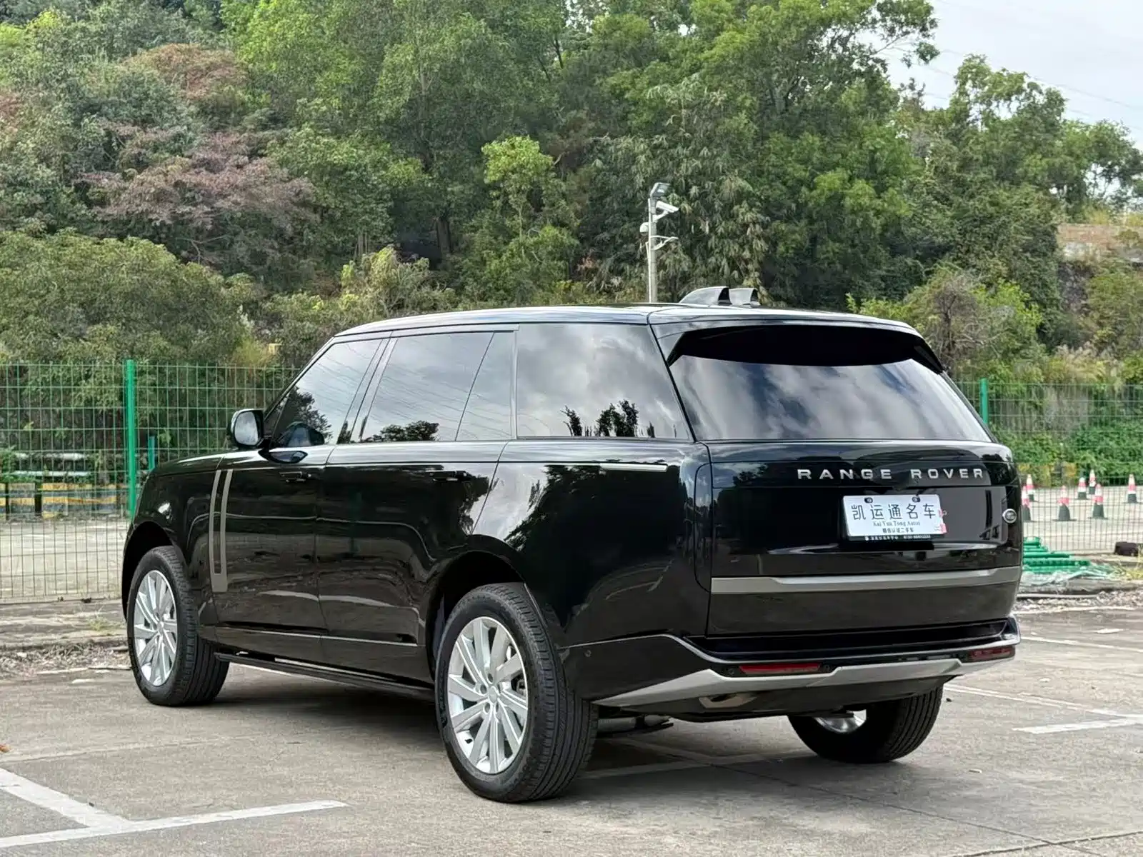 Фото 8 - Land Rover Range Rover