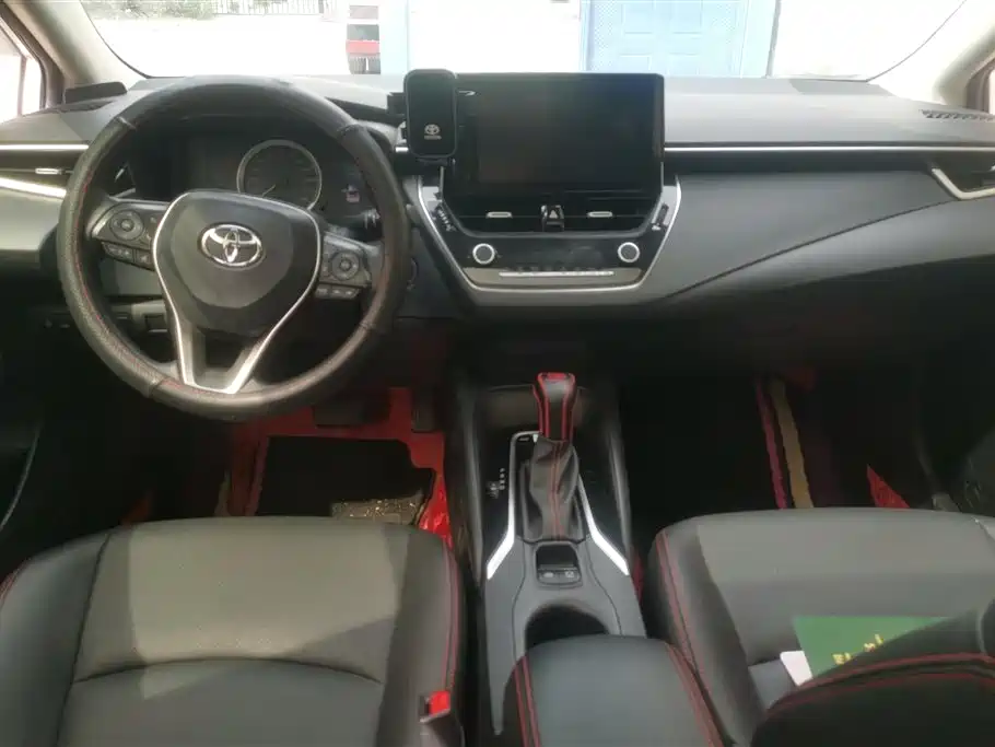 Toyota Corolla 2021 1.2T S-CVT Elite PLUS Edition фото 12
