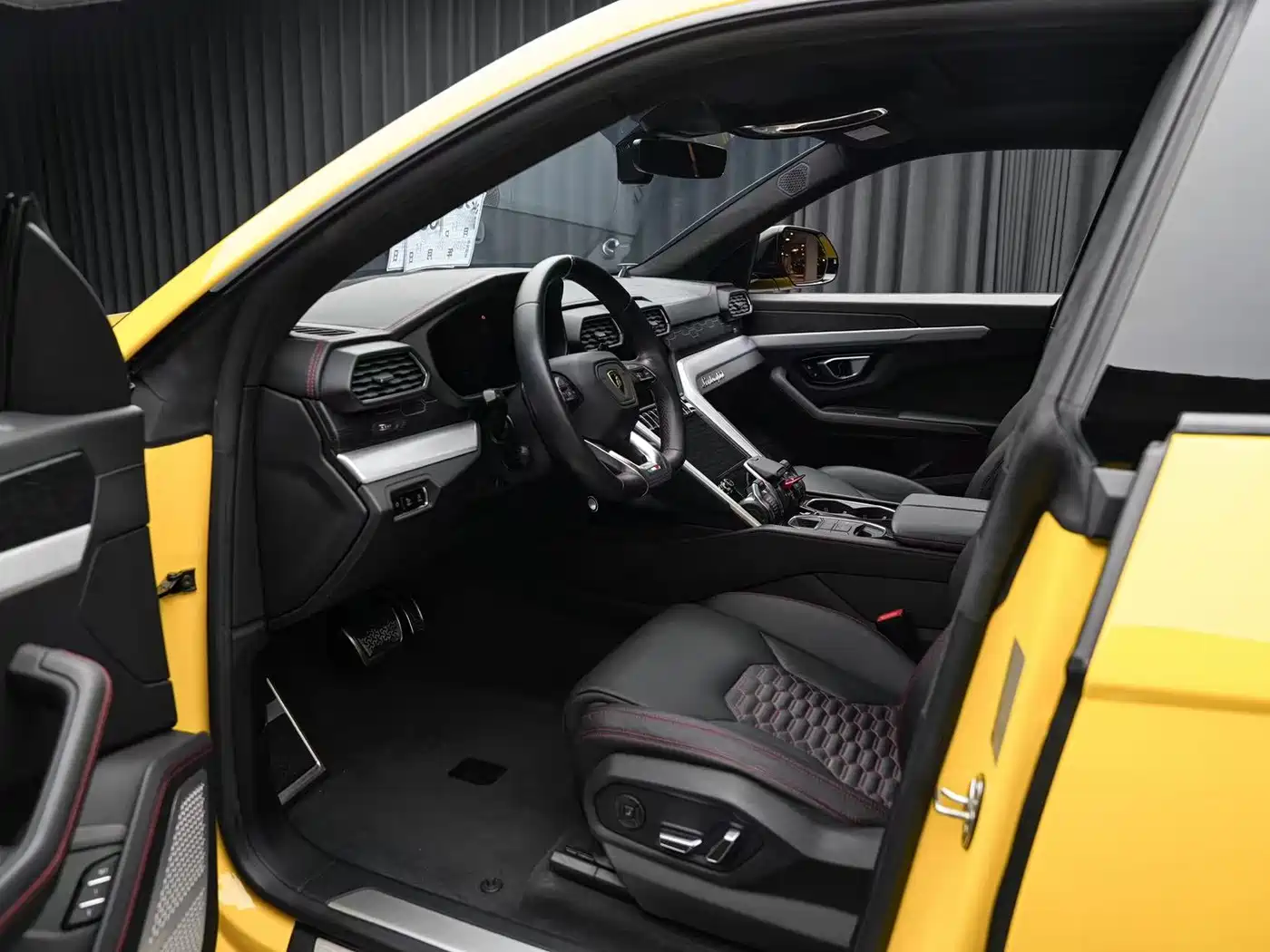 Lamborghini Urus 2019 2018 4.0T V8