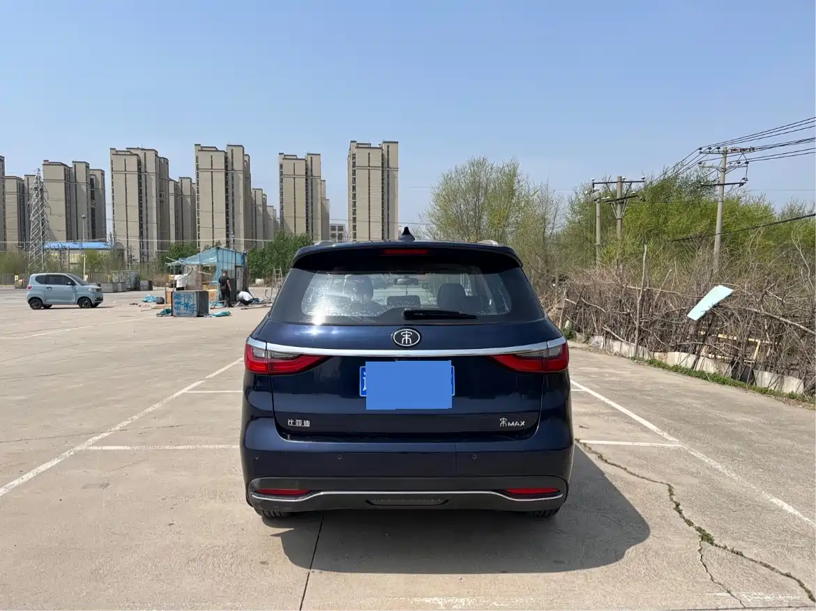 BYD Song MAX 2017 1.5T Auto Smart Connect Premium 7-seater фото 17
