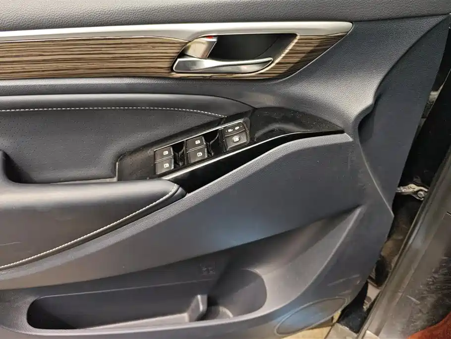 GAC Trumpchi Trumpchi M8 2024 Leadershow Series 390T Luxury Edition фото 7