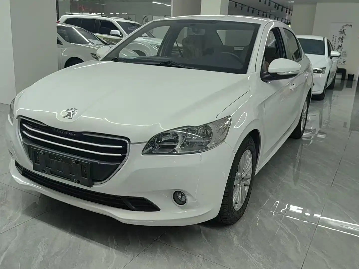 Photo 1 - Peugeot 301