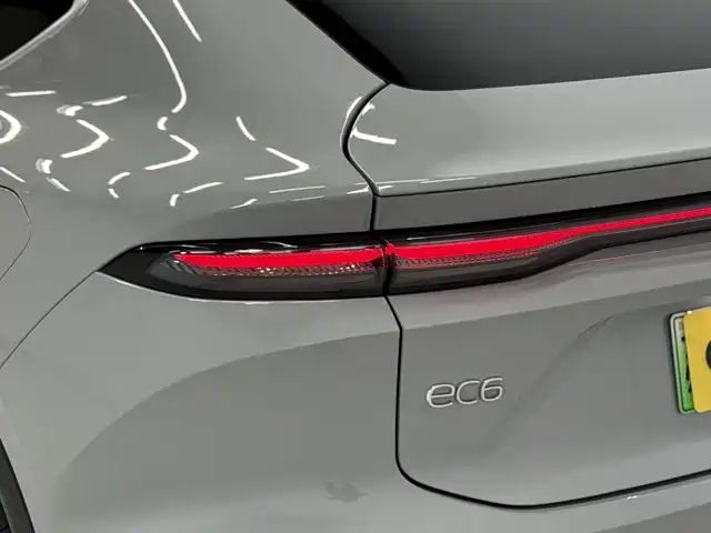 Фото 12 - NIO EC6