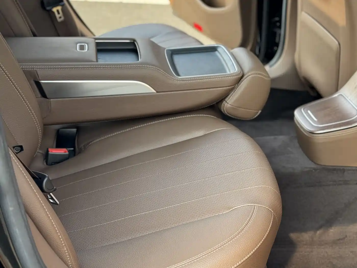 Mercedes-Benz E-Class 2023 E 300 L Fashion фото 11