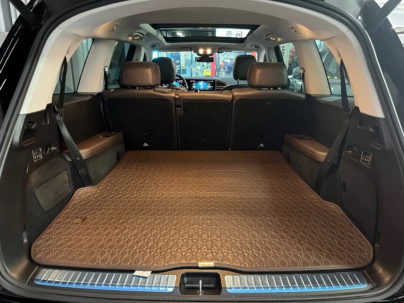 Mercedes-Benz GLS 2023 GLS 450 4MATIC Fashion Edition фото 21