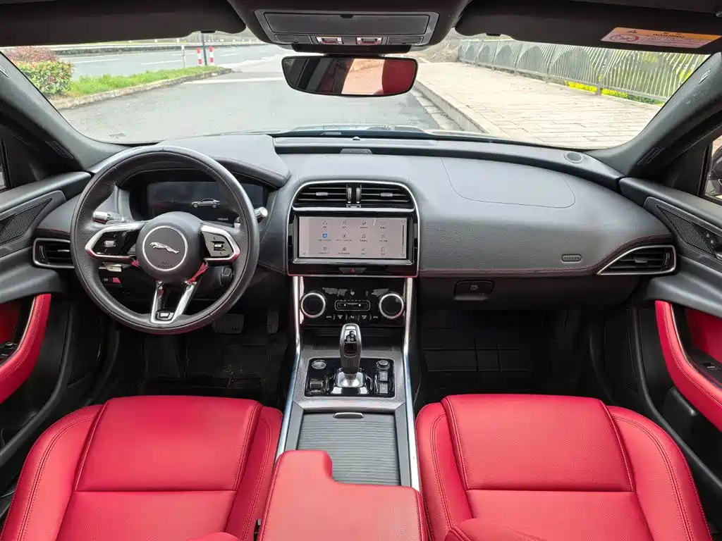 JAGUAR XEL