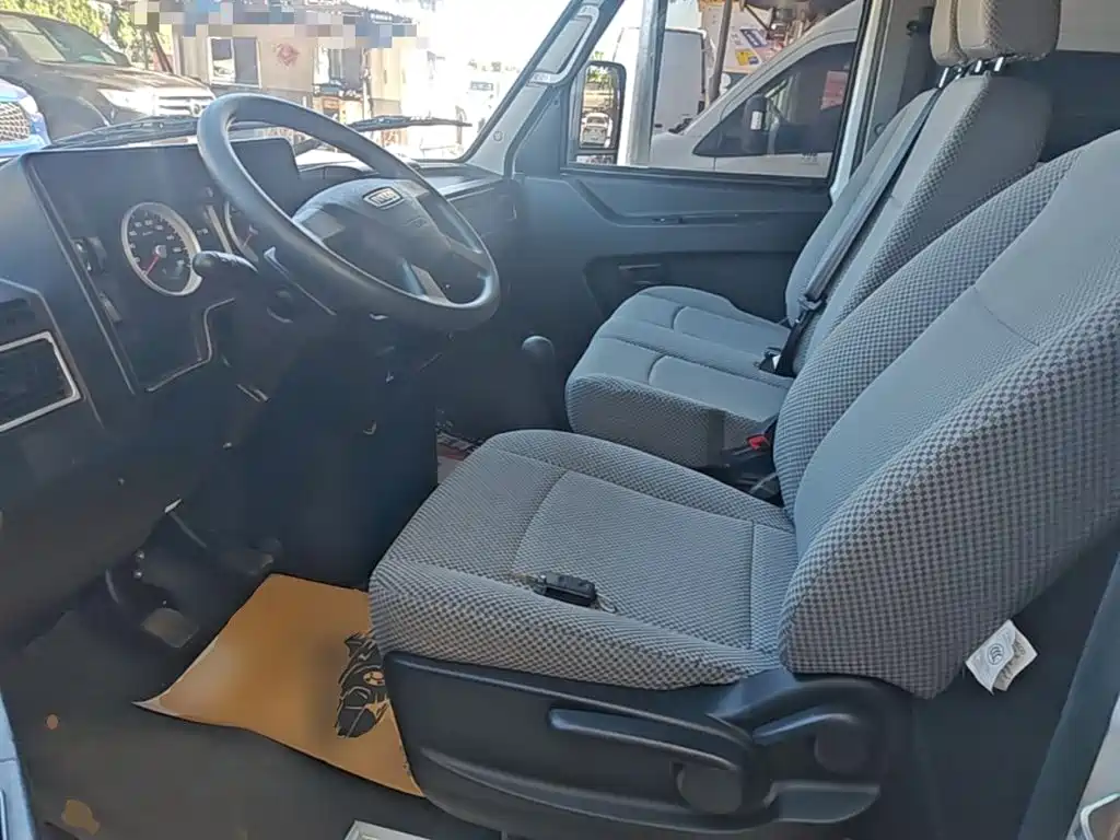 Фото 15 - Iveco Daily