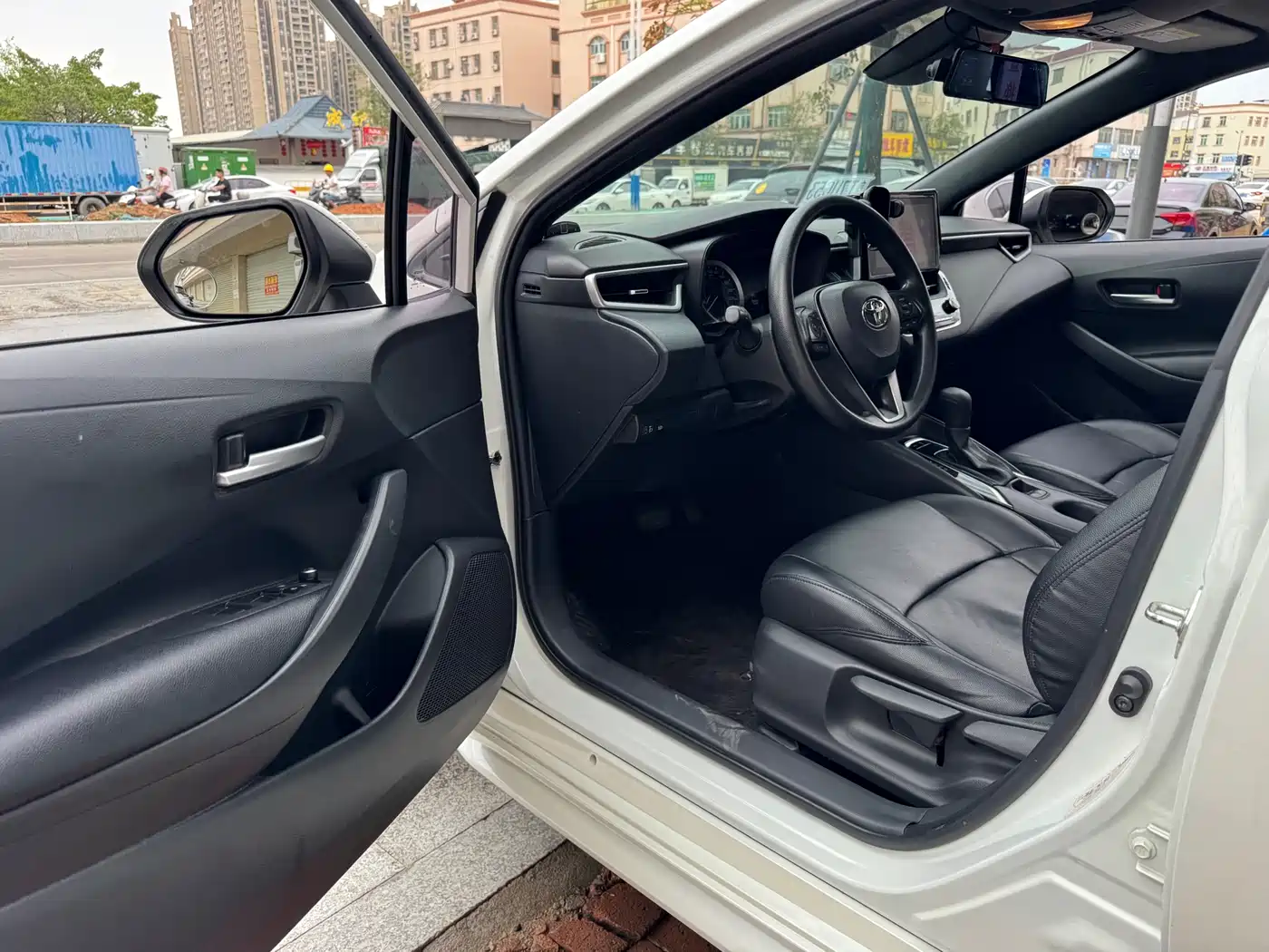 Toyota Levin 2019 185T CVT Luxury Edition China V фото 15