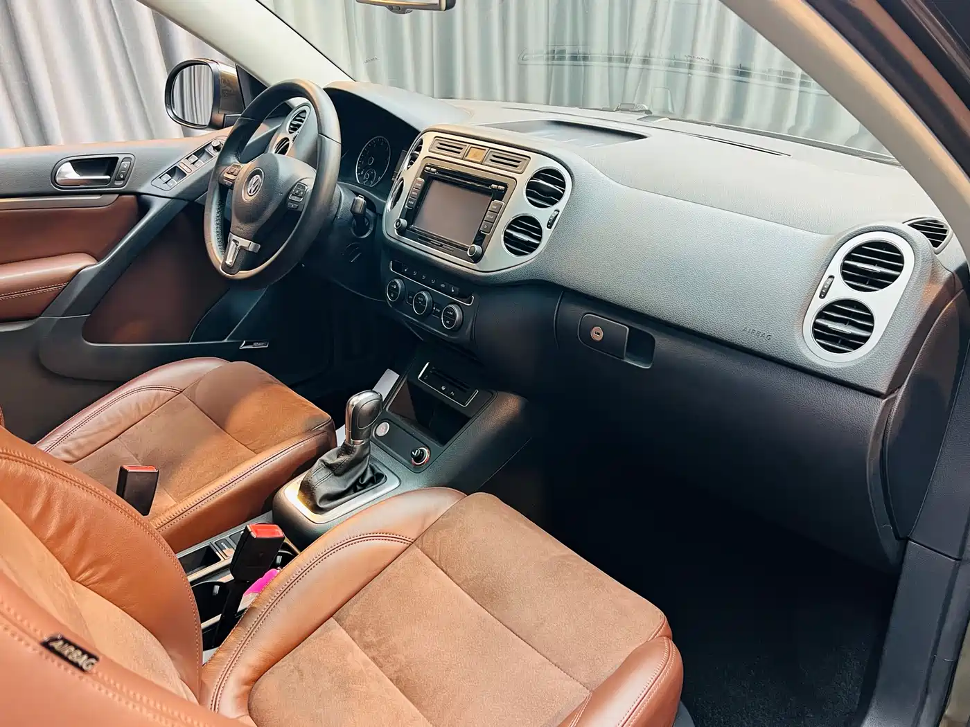 Volkswagen Tiguan 2013 2.0TSI Automatic AWD Flagship Edition фото 11