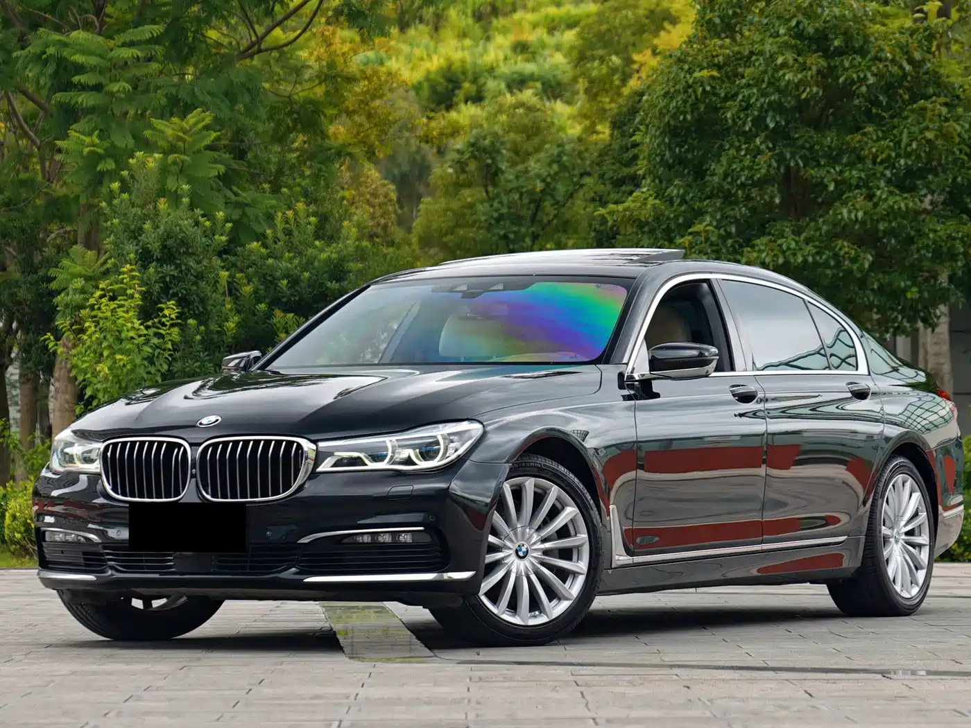 BMW 7 Series 2016 740Li Premium