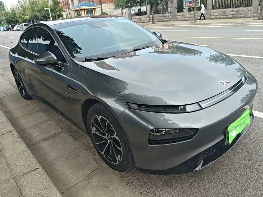 Фото 4 - XPeng P7