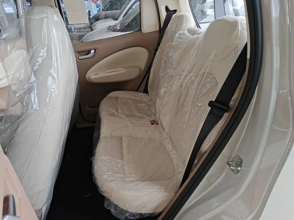 Wuling Motors Hongguang MINIEV 2026 2025 4-Door Advanced