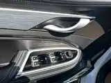 Фото 5 - Geely Borui