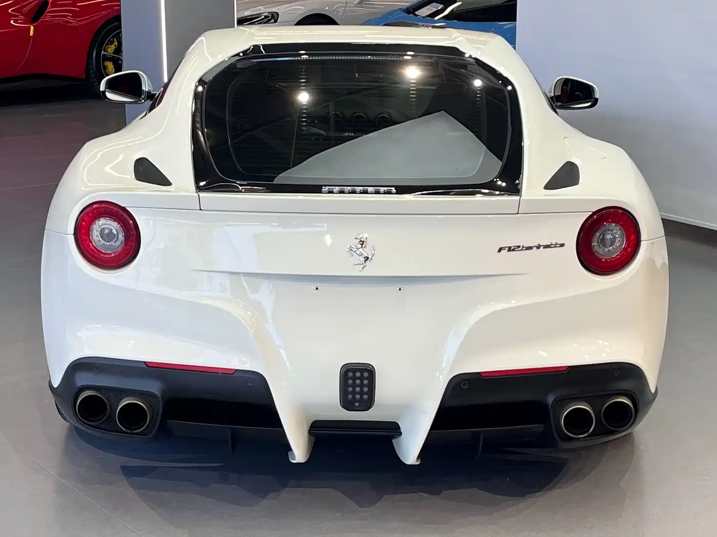 Ferrari F12berlinetta 2013 6.3L Standard фото 3