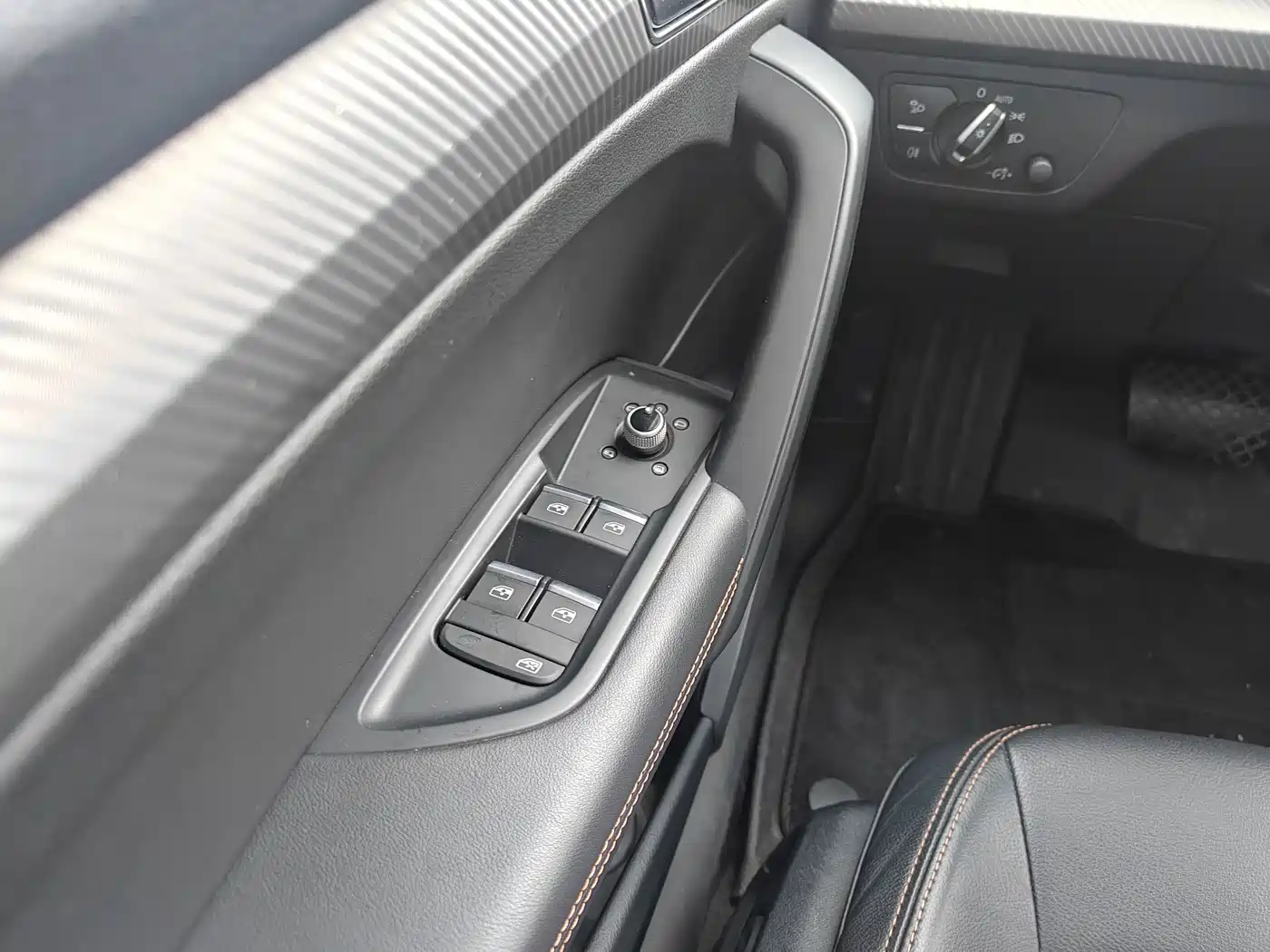 Audi Q5L 2018 45 TFSI Exclusive Fashion China VI фото 21