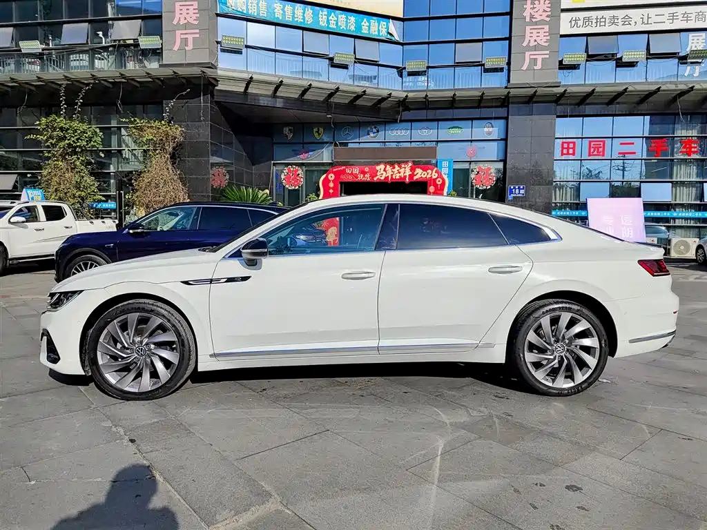 Volkswagen FAW-Volkswagen CC 2021 380TSI Eye-catching Edition фото 3