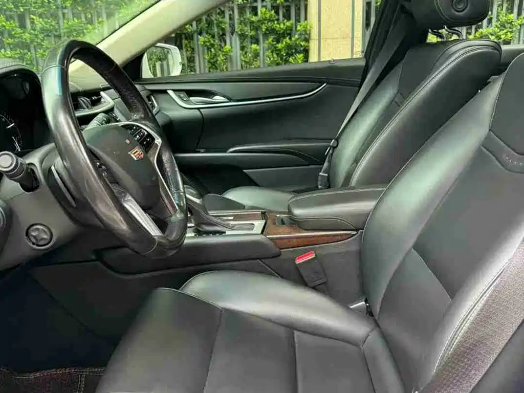 Cadillac XTS 2018 28T Technology фото 9
