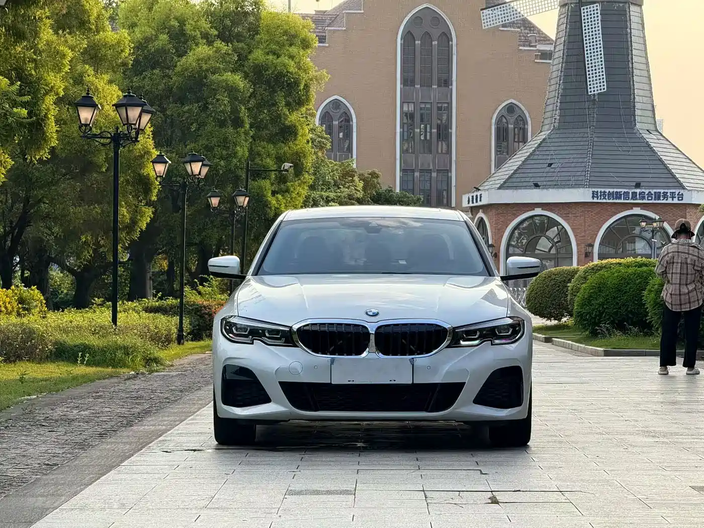 BMW 3 Series 2020 325Li M Sport Package фото 2