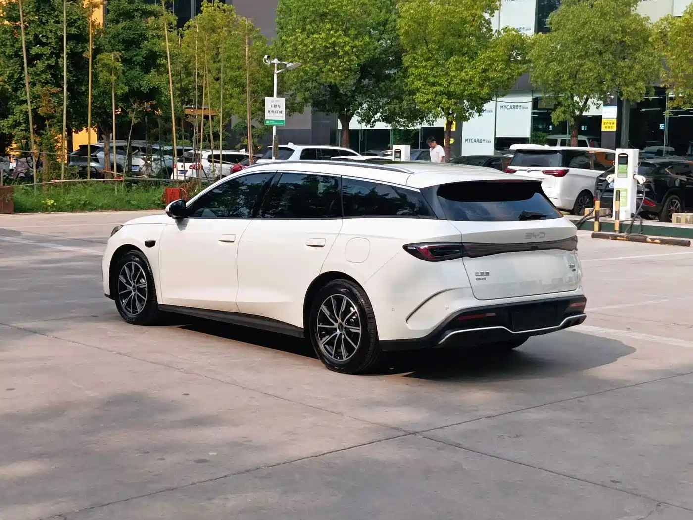 BYD Seal 06 DM-i Touring 2025 2025 DM-i 80KM Premium