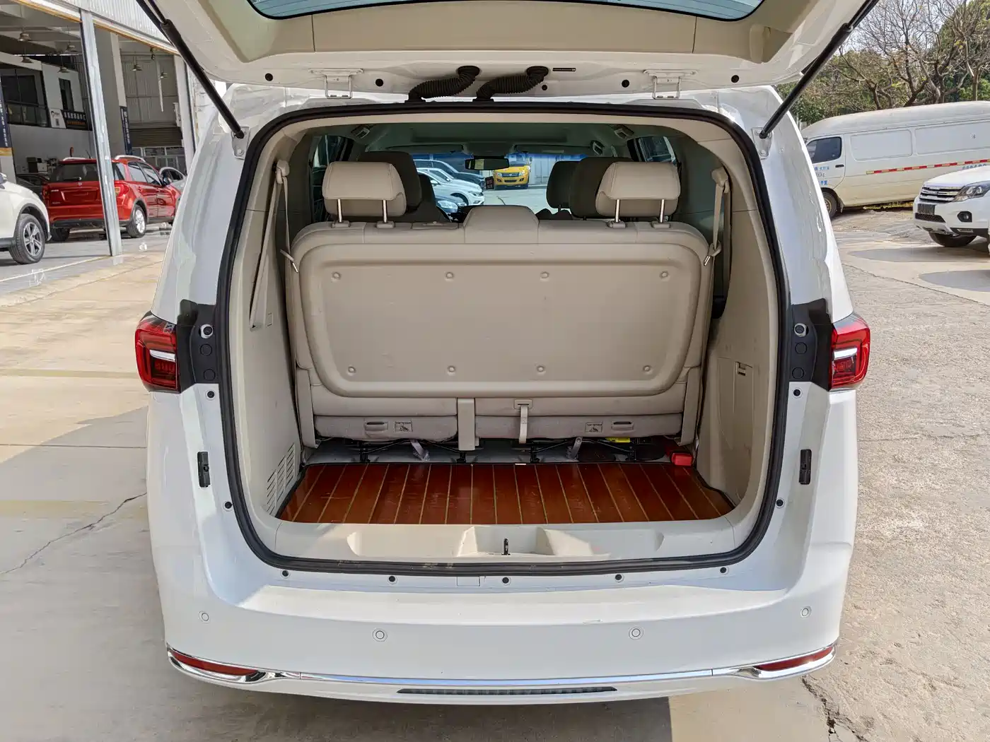 BUICK GL8