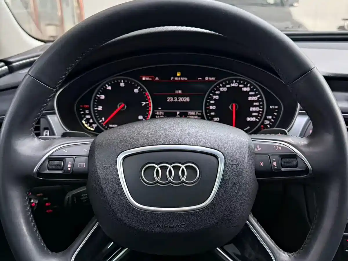 Audi A6L 2016 30 FSI Comfort фото 14