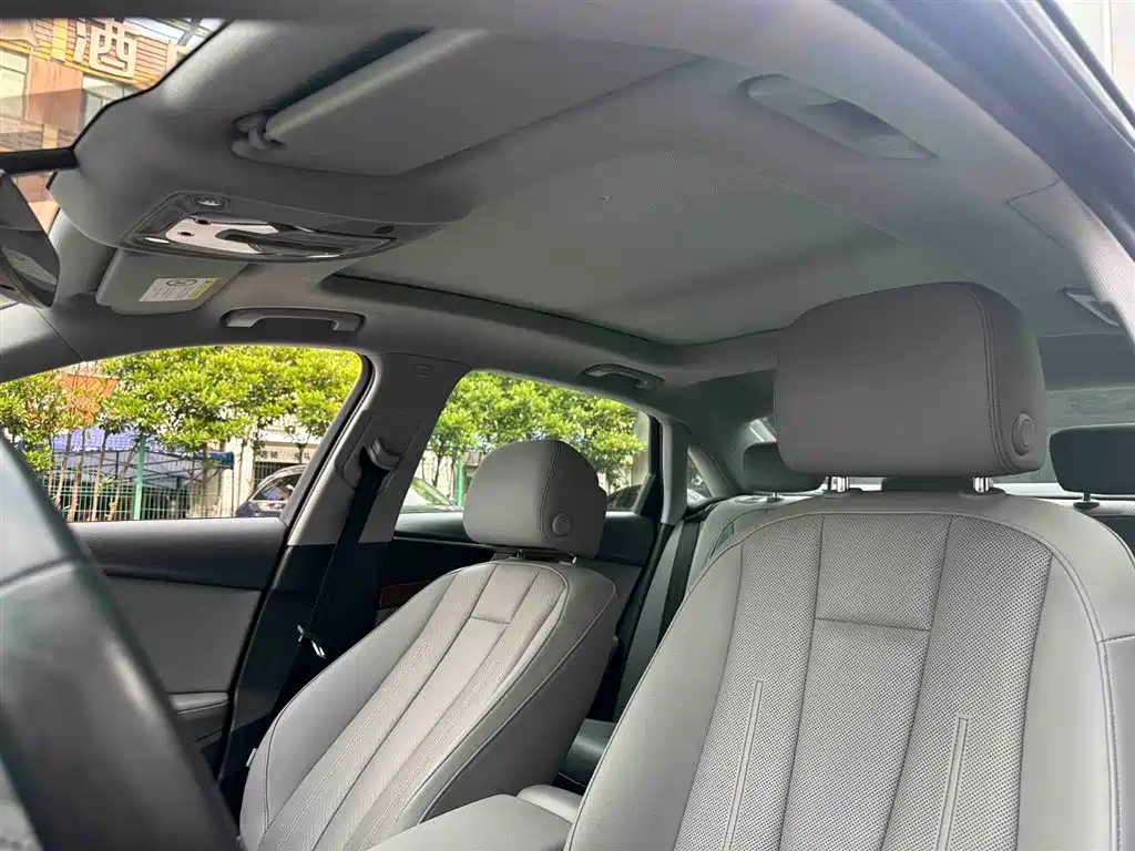 Audi A4L 2020 40 TFSI Luxury Elegance фото 9