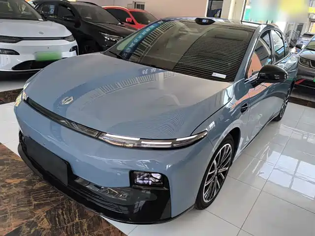 Leapmotor B01 2025