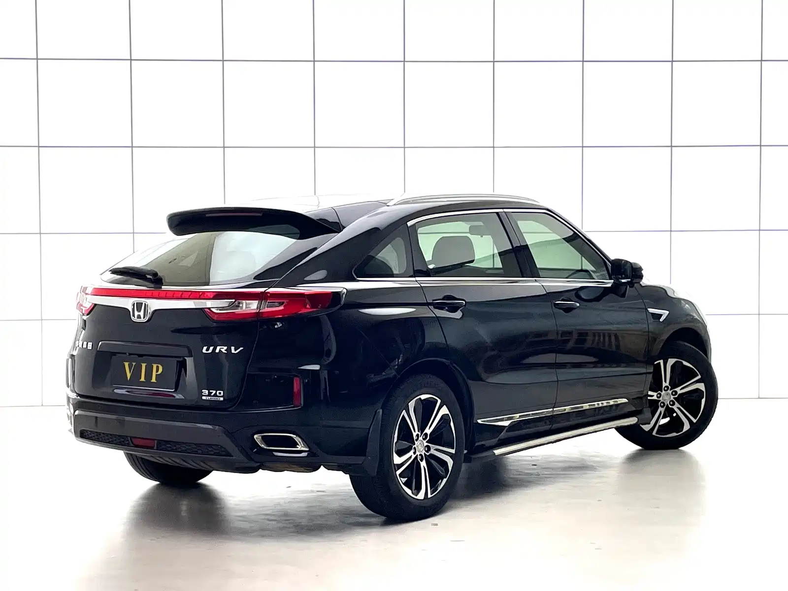 Фото 5 - Honda UR-V