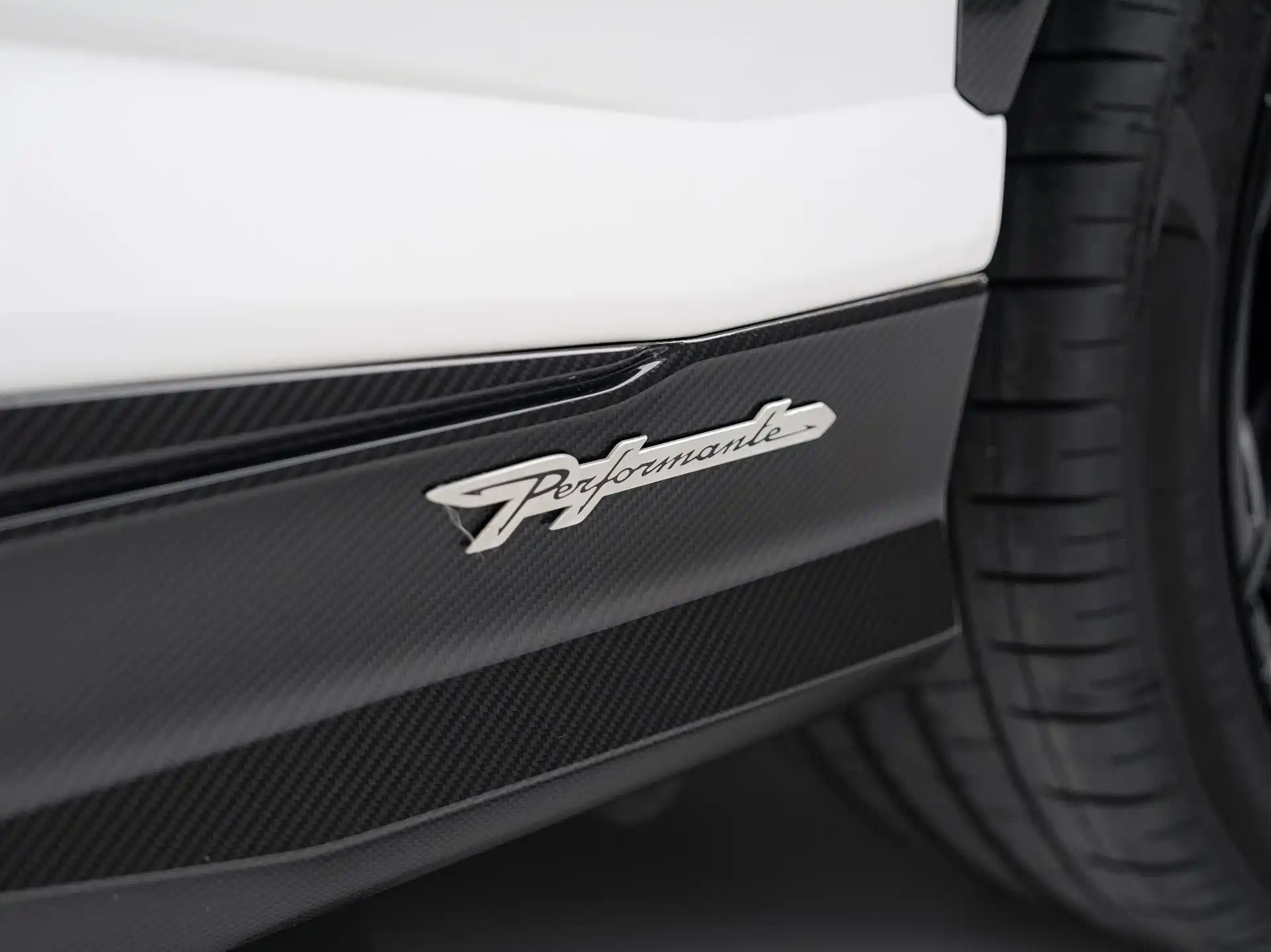 Фото 15 - Lamborghini Urus
