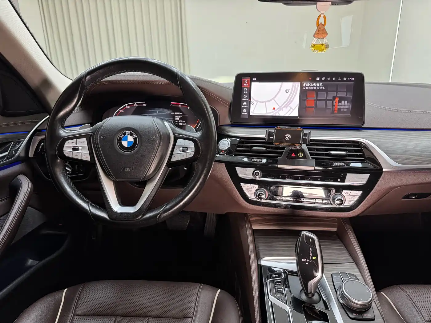 BMW 5 Series 2021 530Li Leading Luxury Package фото 21